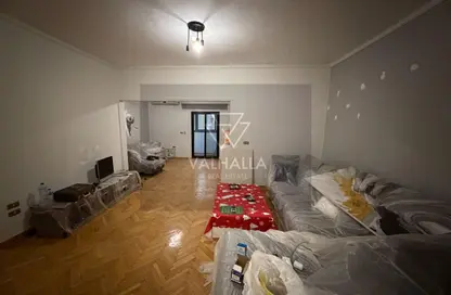 Apartment - 1 Bedroom - 1 Bathroom for sale in Sri Lanka St. - Zamalek - Cairo Apartment - 1 Bedroom - 1 Bathroom for sale in Sri Lanka St. - Zamalek - Cairo