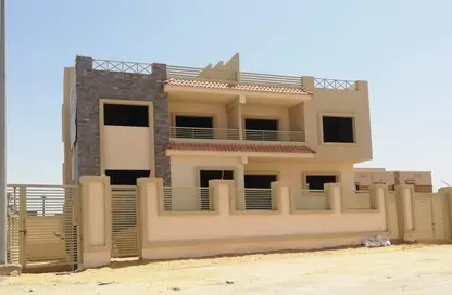 Twin House - 6 Bedrooms - 7 Bathrooms for sale in Al Bostan St. - 9th District - Sheikh Zayed City - Giza