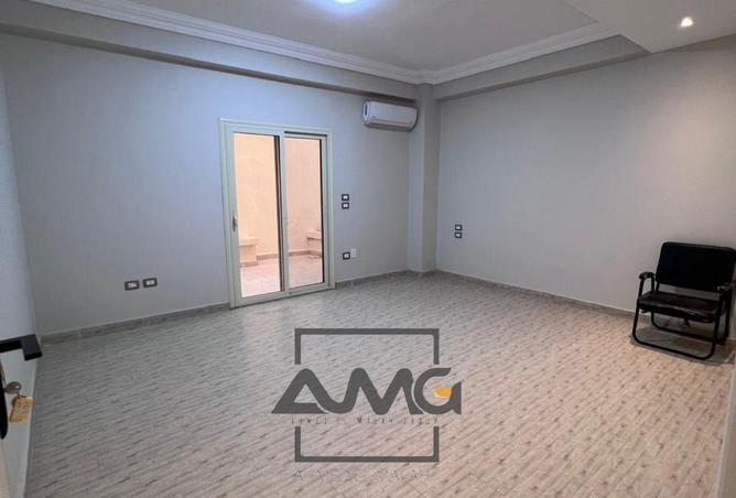 8419419 - Property Image 3