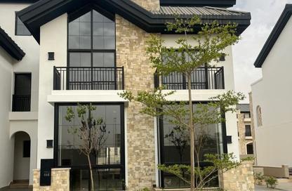 Townhouse - 3 Bedrooms - 4 Bathrooms for sale in The MarQ - 5th Settlement Compounds - The 5th Settlement - New Cairo City - Cairo