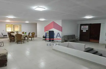 Office Space - Studio - 3 Bathrooms for sale in Sarayat Al Maadi - Hay El Maadi - Cairo