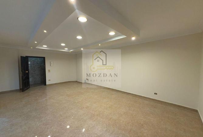 8183978 - Property Image 3