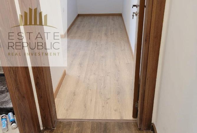 8082905 - Property Image 3