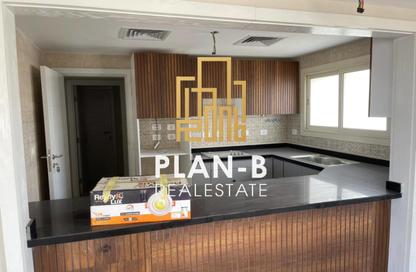 Apartment - 2 Bedrooms - 3 Bathrooms for rent in New Giza - Cairo Alexandria Desert Road - 6 October City - Giza
