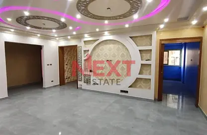 Apartment - 4 Bedrooms - 1 Bathroom for sale in Mohammad Ngeeb Street - Sidi Beshr - Hay Awal El Montazah - Alexandria