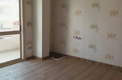 Apartment - 3 Bedrooms - 1 Bathroom for sale in El Banafseg Apartment Buildings - El Banafseg - New Cairo City - Cairo