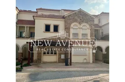 تاون هاوس - 4 غرف نوم - 4 حمامات للبيع في ديفينا جاردنز - الحي الثالث غرب - مدينة الشروق - القاهرة