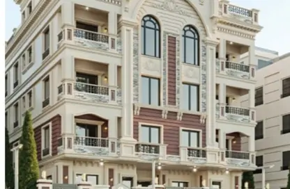 Apartment - 3 Bedrooms - 3 Bathrooms for sale in New Narges - New Cairo City - Cairo