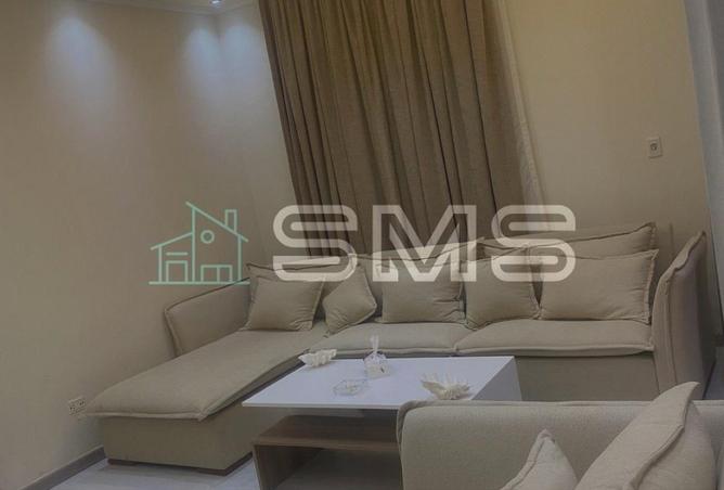 7945023 - Property Image 2