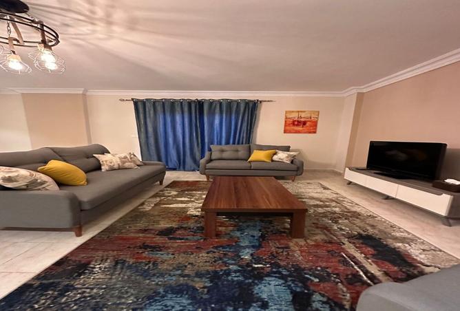 8258861 - Property Image 2