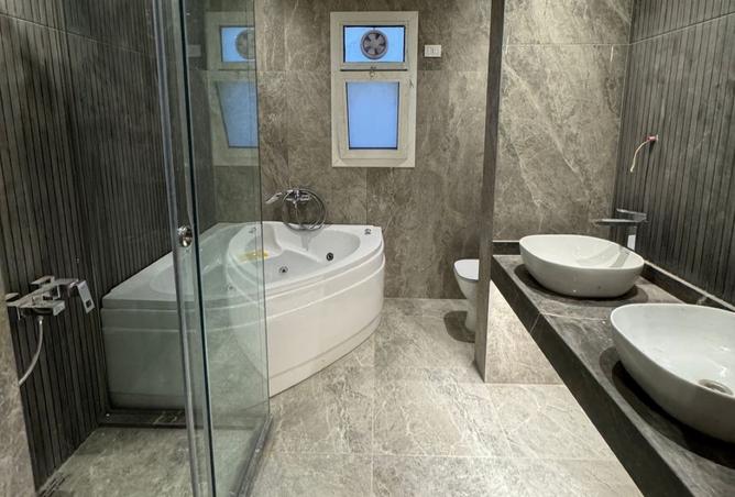 8015885 - Property Image 3