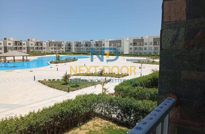 Chalet - 2 Bedrooms - 2 Bathrooms for sale in Sea View - Ras Al Hekma - North Coast