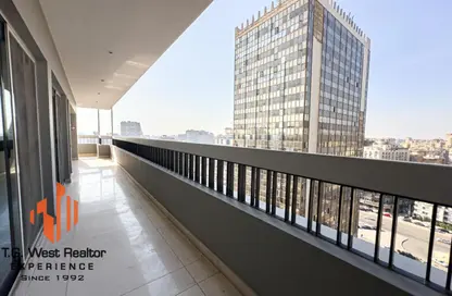 Apartment - 3 Bedrooms - 3 Bathrooms for sale in Mostafa Mahmoud Square - Mohandessin - Giza