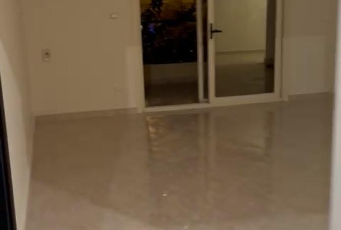 8220259 - Property Image 2