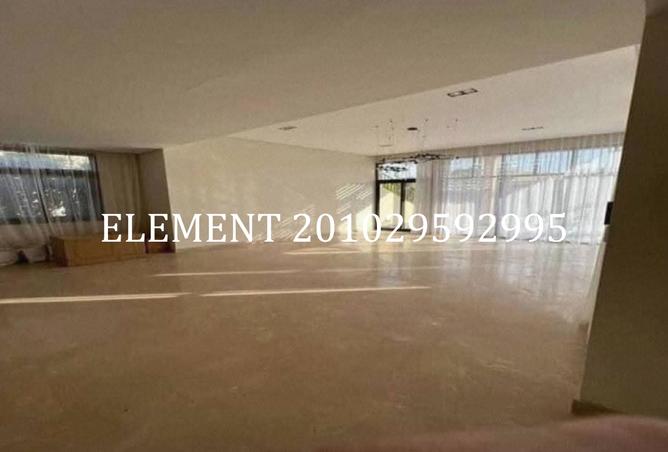 8058475 - Property Image 3