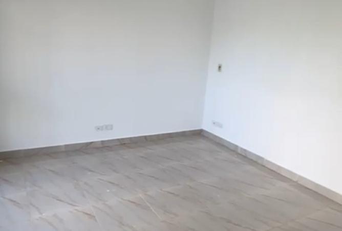 8198090 - Property Image 3