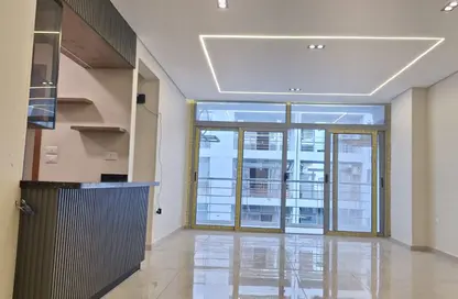 شقة - 2 غرف نوم - 1 حمام للبيع في وان قطامية - كمبوندات القطامية - القطامية - مدينة القاهرة الجديدة - القاهرة