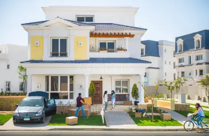 Townhouse - 3 Bedrooms - 4 Bathrooms for sale in New Giza - Cairo Alexandria Desert Road - 6 October City - Giza