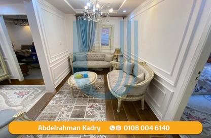 Apartment - 2 Bedrooms - 1 Bathroom for sale in Fleming - Hay Sharq - Alexandria