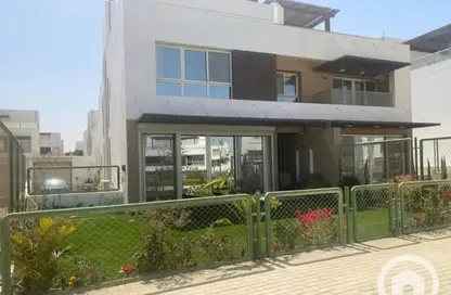 Villa - 6 Bedrooms - 5 Bathrooms for sale in Upville - Cairo Alexandria Desert Road - 6 October City - Giza