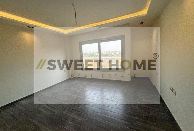 8312687 - Property Image 2