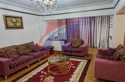 Apartment - 3 Bedrooms - 2 Bathrooms for rent in Mohamed Tawfik Wahba St. - 6th Zone - Nasr City - Cairo