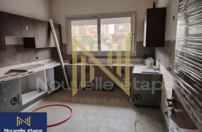 Townhouse - 4 Bedrooms - 5 Bathrooms for rent in New Giza - Cairo Alexandria Desert Road - 6 October City - Giza