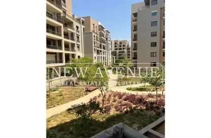 Apartment - 1 Bedroom - 2 Bathrooms for sale in District 5 - 5th Settlement Compounds - The 5th Settlement - New Cairo City - Cairo