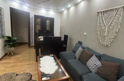 Apartment - 2 Bedrooms - 1 Bathroom for rent in Al Rehab - New Cairo City - Cairo