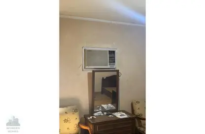 Apartment - 3 Bedrooms - 1 Bathroom for rent in Street 206 - Degla - Hay El Maadi - Cairo