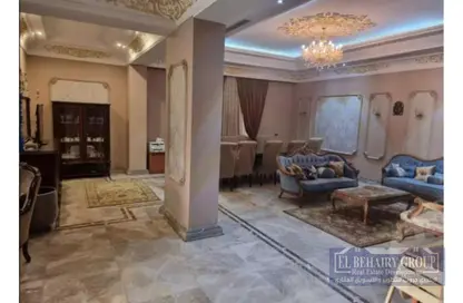 فيلا - 8 غرف نوم - 8 حمامات للبيع في البنفسج 12 - البنفسج - مدينة القاهرة الجديدة - القاهرة