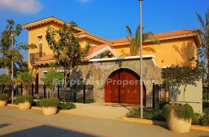 Twin House - 4 Bedrooms - 4 Bathrooms for sale in Levana - Uptown Cairo - Mokattam - Cairo
