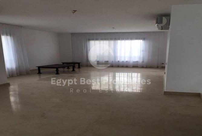 8376836 - Property Image 2