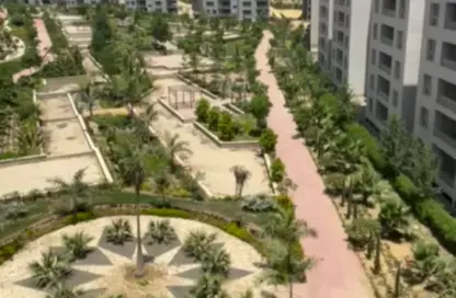 Apartment - 2 Bedrooms - 2 Bathrooms for sale in South Investors Area - New Cairo City - Cairo