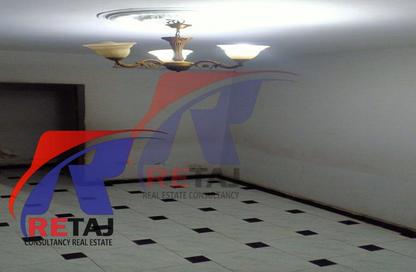Apartment - 2 Bedrooms - 1 Bathroom for rent in Ahmed Fakhry St. - 6th Zone - Nasr City - Cairo