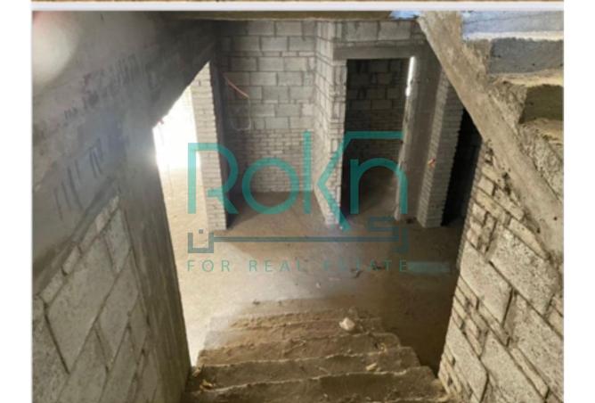 8058373 - Property Image 3