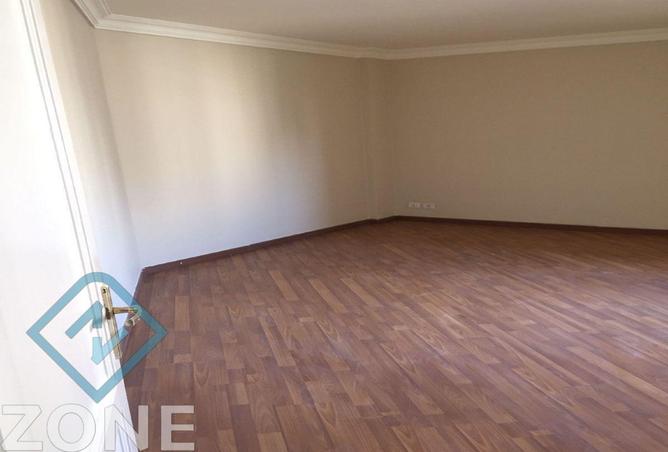 8440580 - Property Image 2