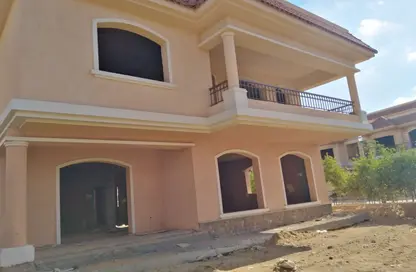 Villa - 5 Bedrooms - 5 Bathrooms for sale in Madinaty - Cairo