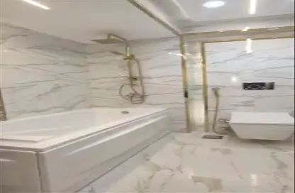 شقة - 3 غرف نوم - 2 حمامات للبيع في شارع سوريا - المهندسين - الجيزة