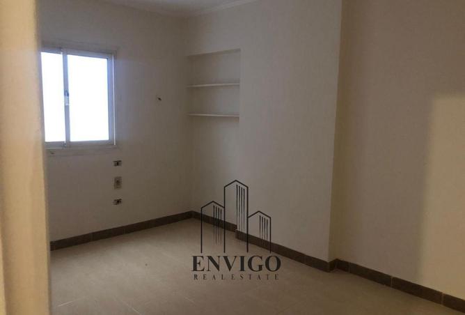 8237056 - Property Image 2