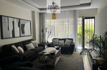 Apartment - 3 Bedrooms - 2 Bathrooms for sale in Al Safa St. - Sheikh Zayed City - Giza