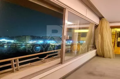 شقة - 3 غرف نوم - 3 حمامات للايجار في شارع المقريزي - الزمالك - القاهرة