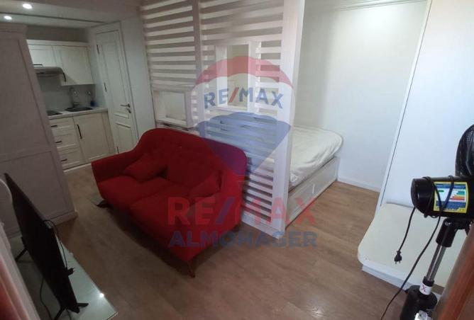 8050932 - Property Image 3