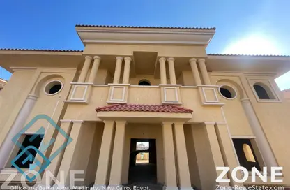 Villa - 5 Bedrooms - 4 Bathrooms for sale in Madinaty - Cairo
