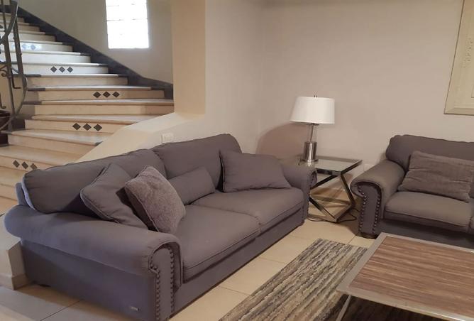 8149741 - Property Image 2