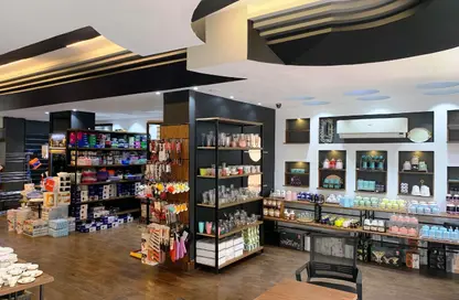 Shop - Studio - 1 Bathroom for sale in Abdel Salam Aref St. - Laurent - Hay Sharq - Alexandria