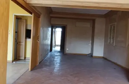 شقة - 3 غرف نوم - 2 حمامات للايجار في شارع السيد الميرغني - الماظة - مصر الجديدة - القاهرة