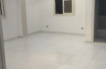 Apartment - 3 Bedrooms - 2 Bathrooms for sale in Al Mohandes Ahmed Kamal Hamdy St. - 16th District - Sheikh Zayed City - Giza