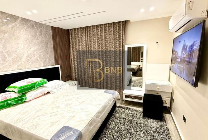 8178302 - Property Image 3