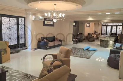 Duplex - 5 Bedrooms - 4 Bathrooms for sale in Abdel Halim Hafez St. - El Banafseg 8 - El Banafseg - New Cairo City - Cairo